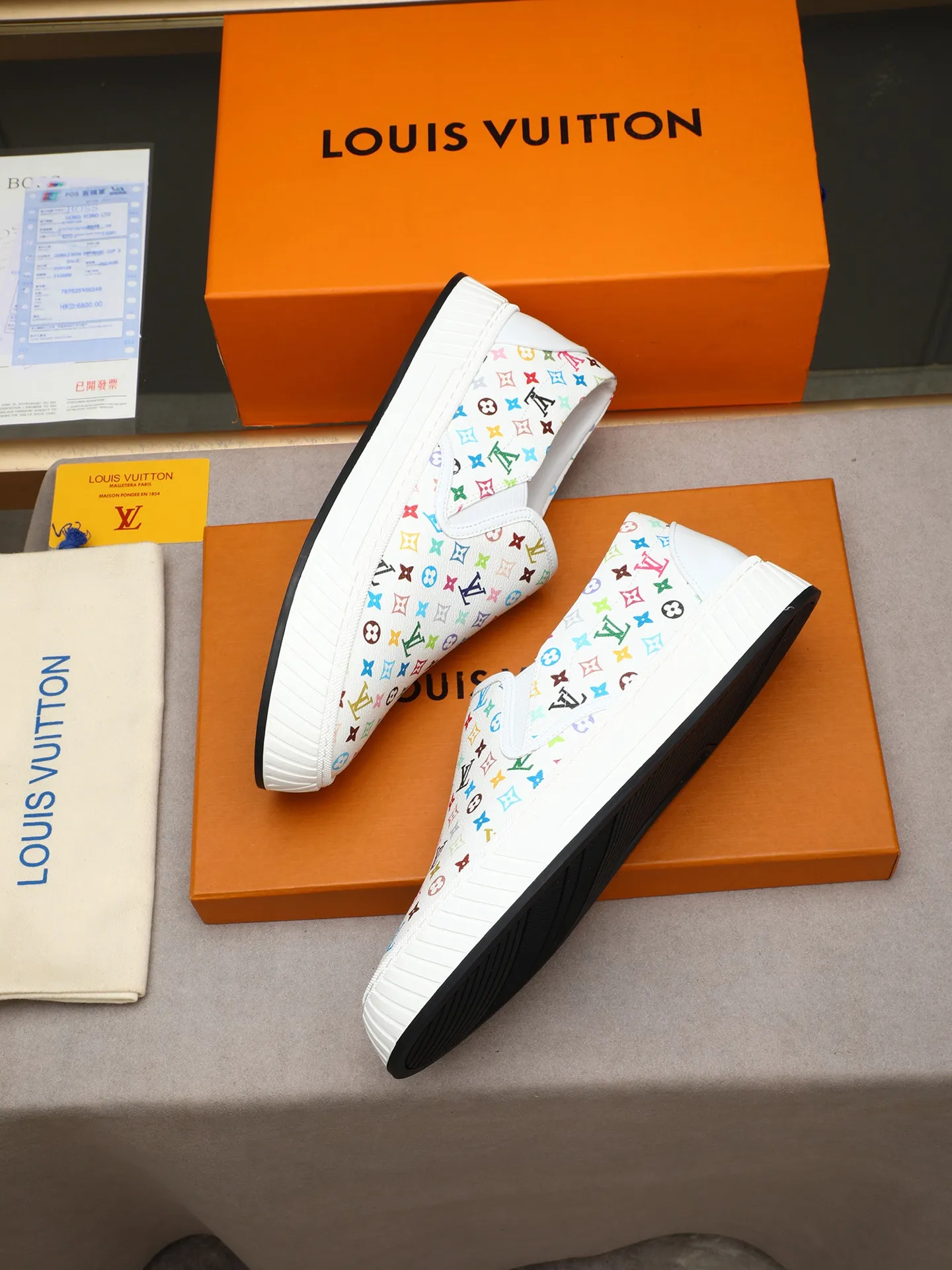 Mainly recommended model 👍👍👍P400 LOUIS VUITTON [Luden Yiwei] - LV upper imported first-layer cowhide combined with LV classic materials 🇩🇪 imported leather lining ➕ non-slip and wear-resistant outsole. Every man's identity is reflected in his elegant and stable upper shoes🚶🏻🚶🏻📯 No matter the wind or rain, the shoe last remains unchanged and can stand the test of time🔍️. ——Code number: 38-44 (45 can be customized)